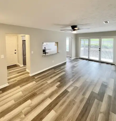 606 Queensway Court, Cold Spring, KY 41076