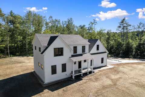 29 Scruton Pond Road, Barrington, NH 03825