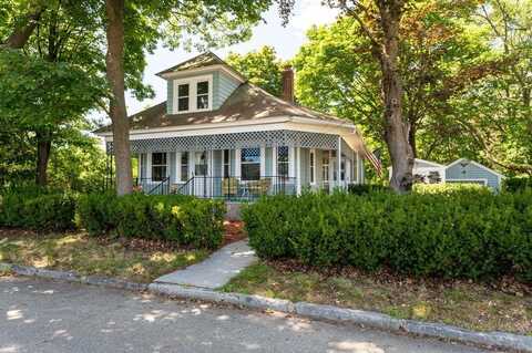 11 Devonshire Street, Lawrence, MA 01843