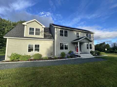 18 Stonehouse Road, New London, NH 03257