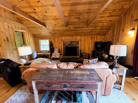 43 Bear Lair Lane, Wilmington, VT 05363