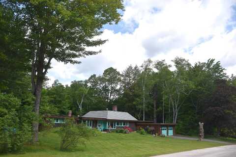 26 Woodland Drive, Barre, VT 05641