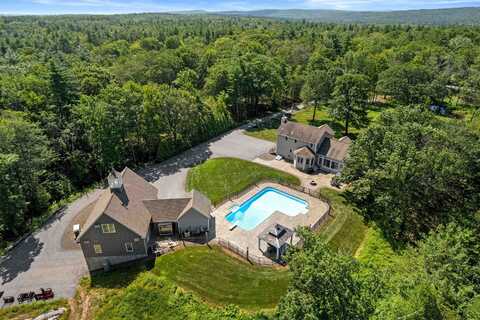 113 South Road, Deerfield, NH 03037