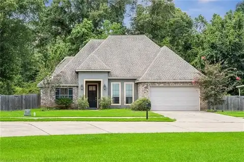105 WOODTHRUSH Drive, Madisonville, LA 70447
