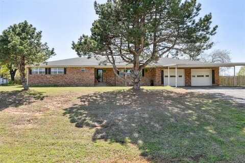 3042 State Hwy 48, Mannford, OK 74044
