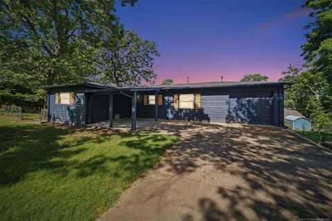 13192 S Hickory Street, Claremore, OK 74017