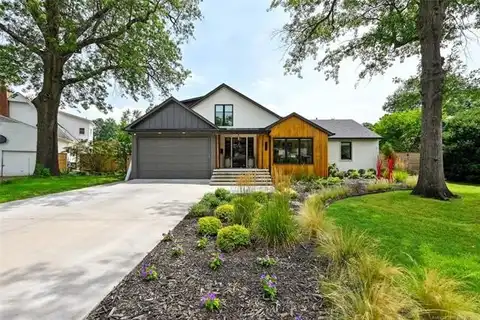 1948 E 33rd Place, Tulsa, OK 74105