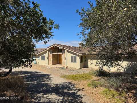 2775 Wild Oak Rd, Lompoc, CA 93436