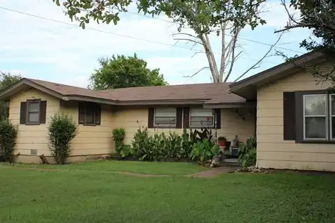 204 W Foster Avenue, Robinson, TX 76706