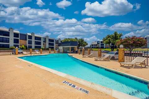 11490 Audelia Road, Dallas, TX 75243