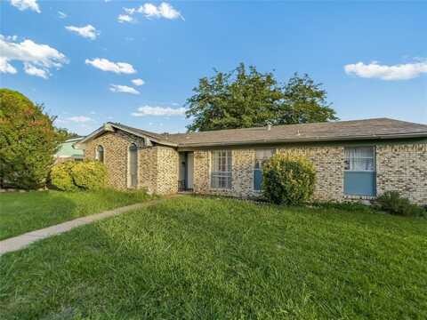 810 Pleasant Valley Road, Garland, TX 75040