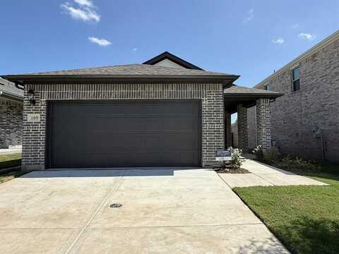 109 Greenbriar Drive, McKinney, TX 75071