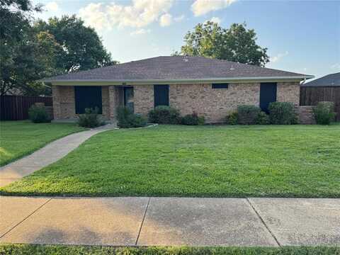 1411 Meadow Glen Street, Richardson, TX 75081