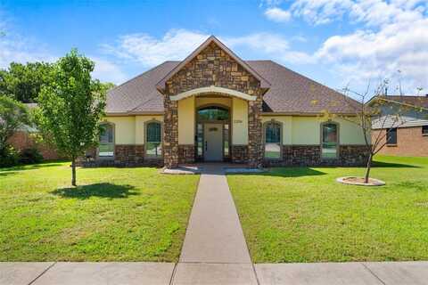 2206 Anders Drive, Mesquite, TX 75150