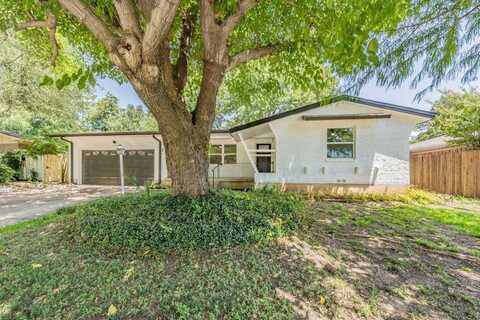 2107 Bradford Drive, Arlington, TX 76010