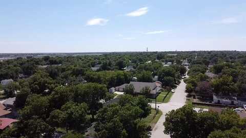 320 W Gambrell Street, Fort Worth, TX 76115