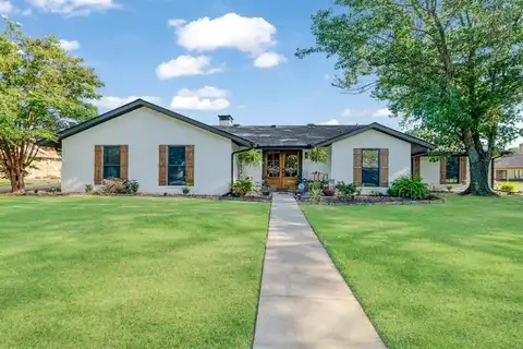 3910 Miranda Drive, Paris, TX 75462
