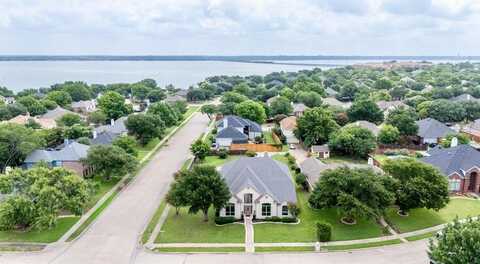7518 Silverthorn Drive, Rowlett, TX 75089