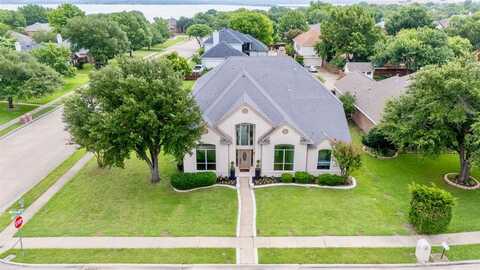 7518 Silverthorn Drive, Rowlett, TX 75089