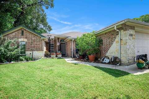 4108 Menzer Road, Fort Worth, TX 76103