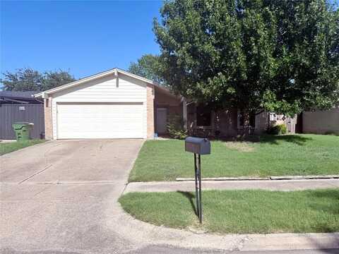 2922 Golden Meadow Drive, Garland, TX 75044
