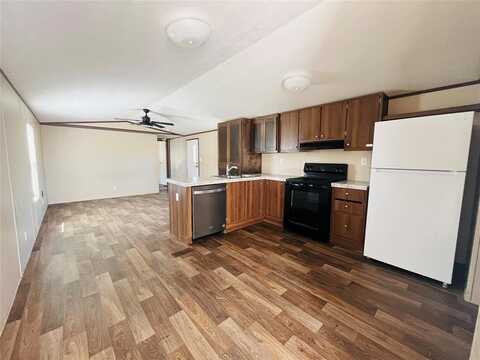 31 Oakdale, Wilmer, TX 75172
