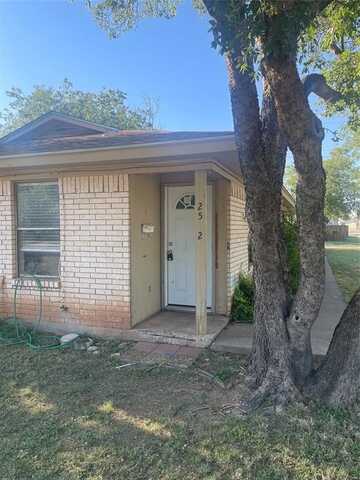 2502 S 19th Street, Abilene, TX 79605