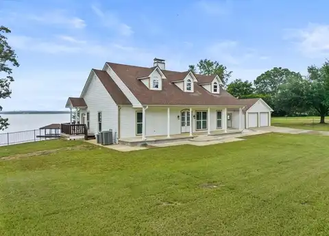 1930 CR 2320, Pittsburg, TX 75686