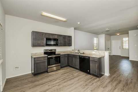 8348 Yaupon Holly Trail, Fort Worth, TX 76123