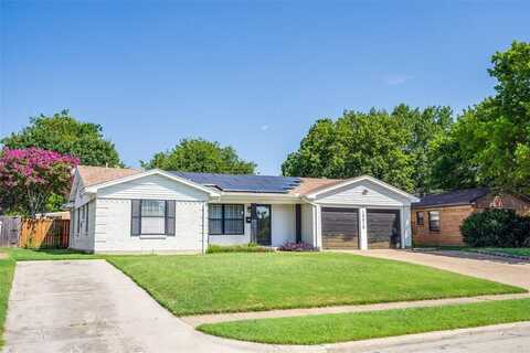 13615 Littlecrest Drive, Farmers Branch, TX 75234