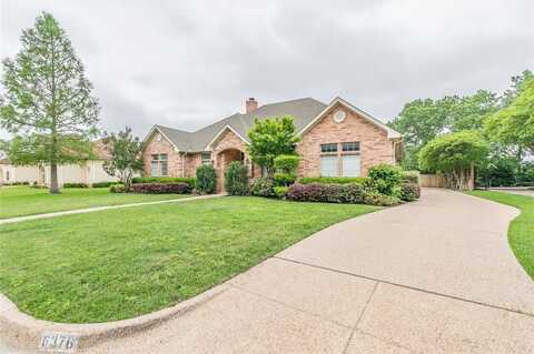 6376 Newport Court, Fort Worth, TX 76116