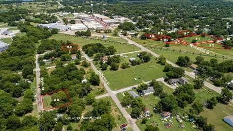 415 W Wylie Street, Wolfe City, TX 75496