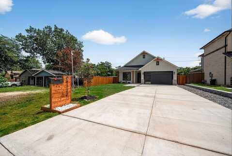 1117 fort worth, Grand Prairie, TX 75050
