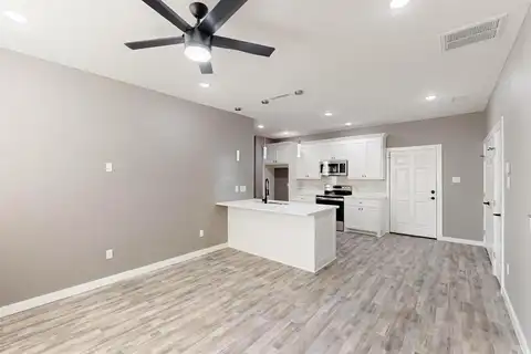 807 Fletcher Street, Gainesville, TX 76240