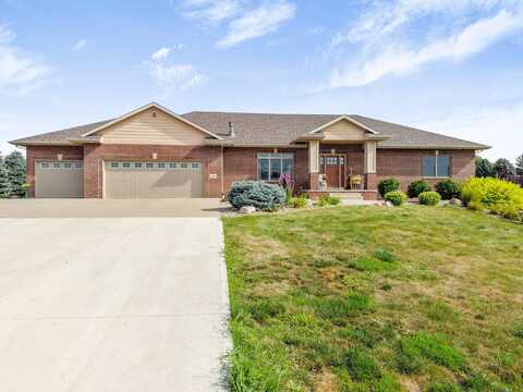 1698 Mustang Pa Mustang Pass, Larchwood, IA 51241