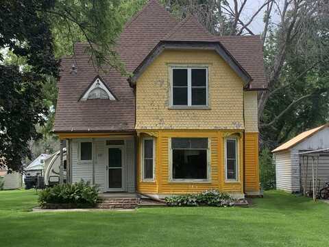 223 N MAIN ST, Paullina, IA 51046