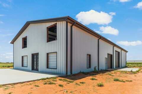 323 County Rd 320D, Seminole, TX 79360