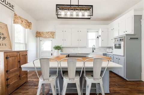 7111 E Etowah Road, Noble, OK 73068