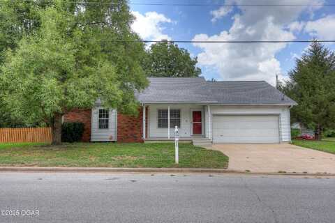104 Randolph Drive, Carl Junction, MO 64834