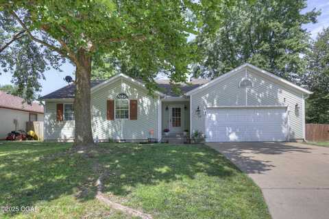 1134 Woodland Drive, Webb City, MO 64870