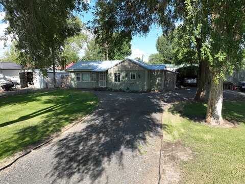 781 S. Kearney Ave, Burns, OR 97720