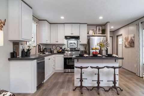 6121 Collins Rd, Jacksonville, FL 32244