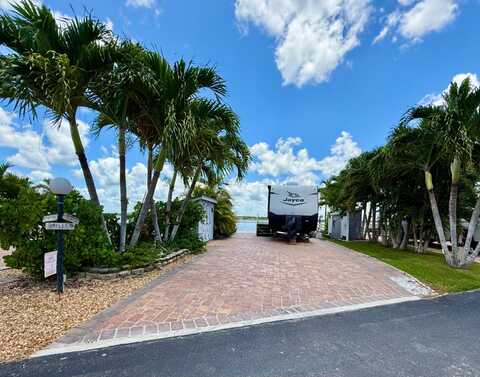 150 Smallwood Drive, Chokoloskee, FL 34138
