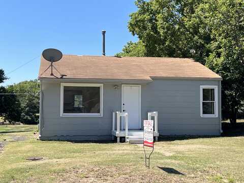 464 B Street, Phillipsburg, KS 67661