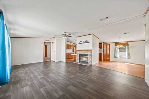 5222 Redwood Cir, Fort Worth, TX 76119