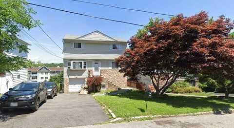 69 Skymeadow Place, Elmsford, NY 10523