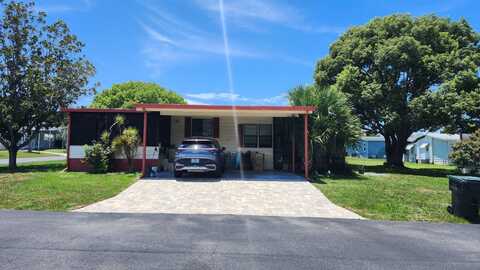 1545 Garrison Dr, Lakeland, FL 33810