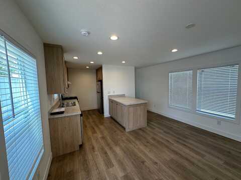 1190 S. Mojave Rd, Las Vegas, NV 89104