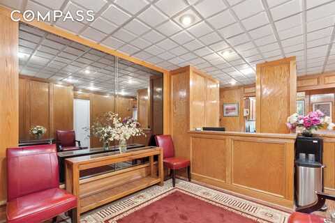 25 Central Park West, New York, NY 10023