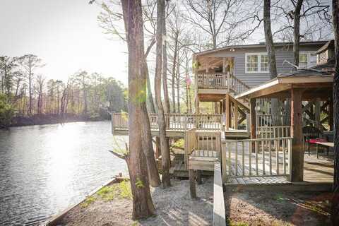 199 Bear Run Road, Burgaw, NC 28425